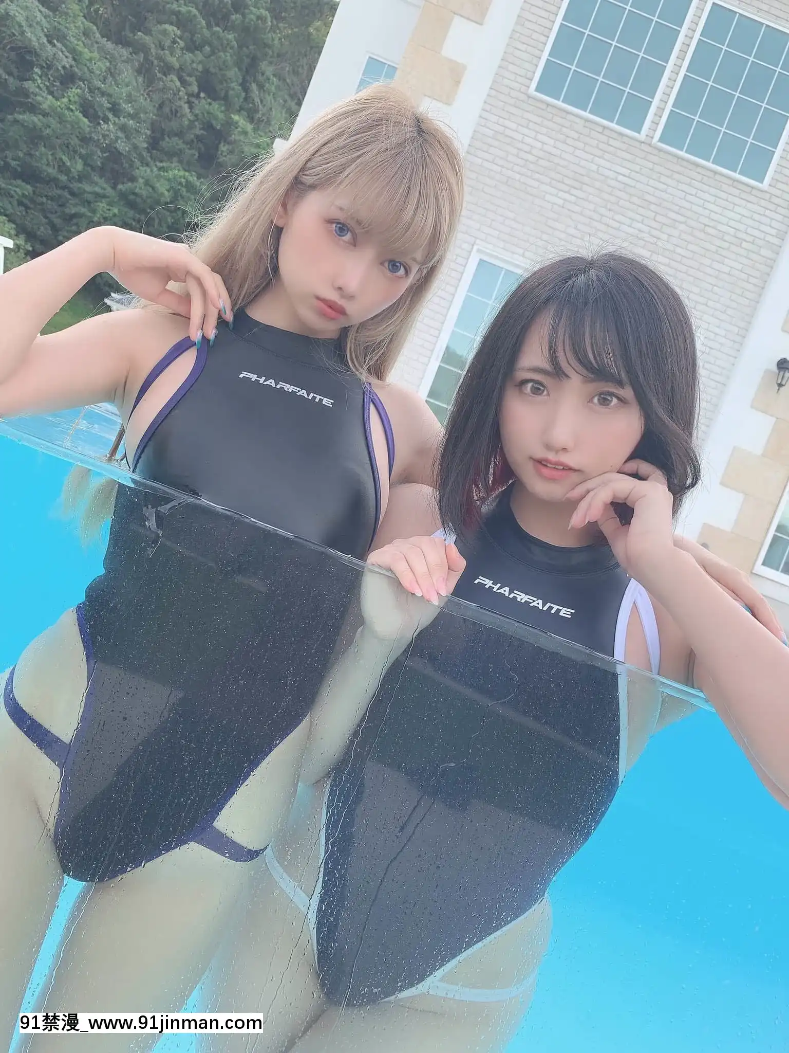 MyTelegramSwimsuitCollection[conn director 14h vs 18h]