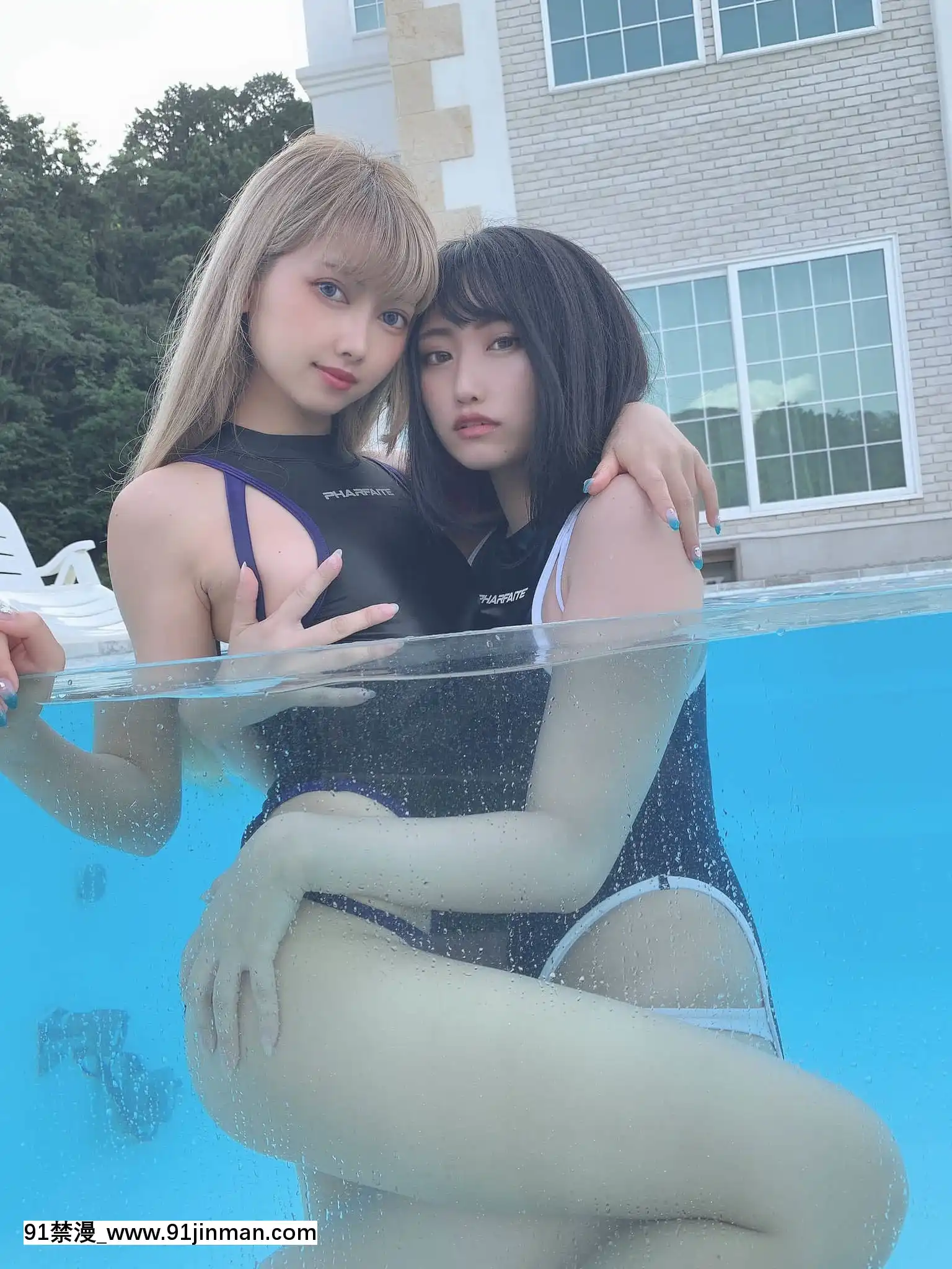 MyTelegramSwimsuitCollection[conn director 14h vs 18h]