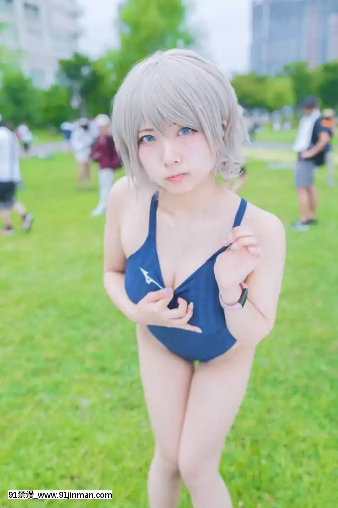 MyTelegramSwimsuitCollection[conn director 14h vs 18h]