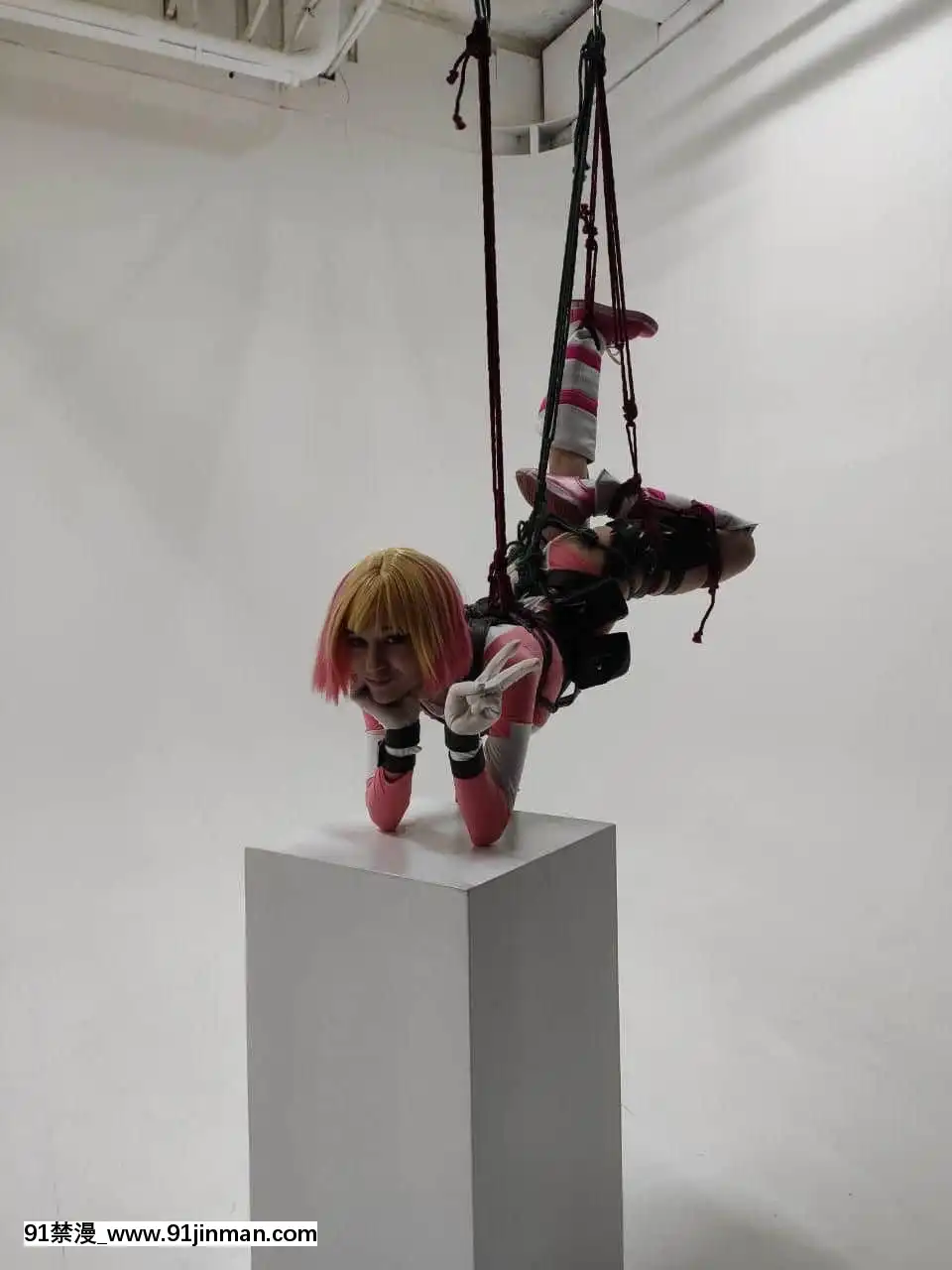 Donnaloli-Gwenpool[刀劍神域 h漫]