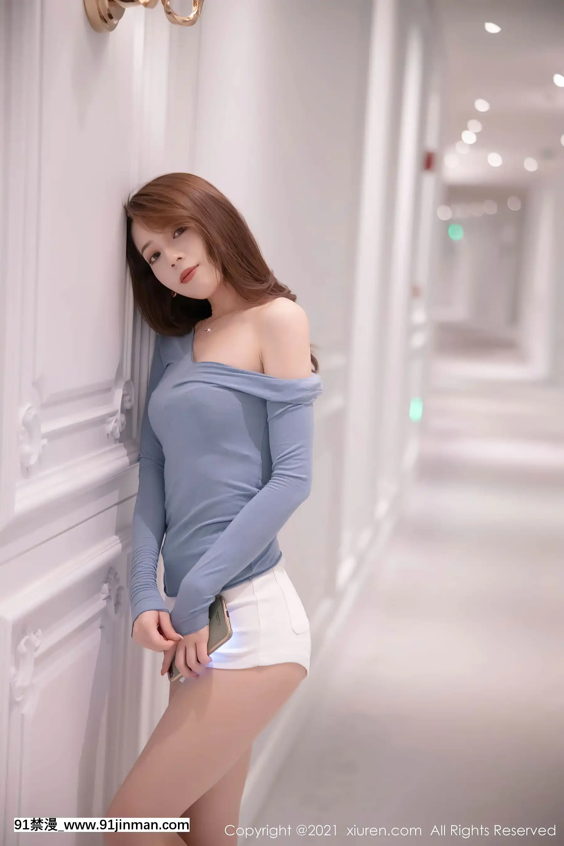 熱褲美女寫真合集01[sm h漫畫]