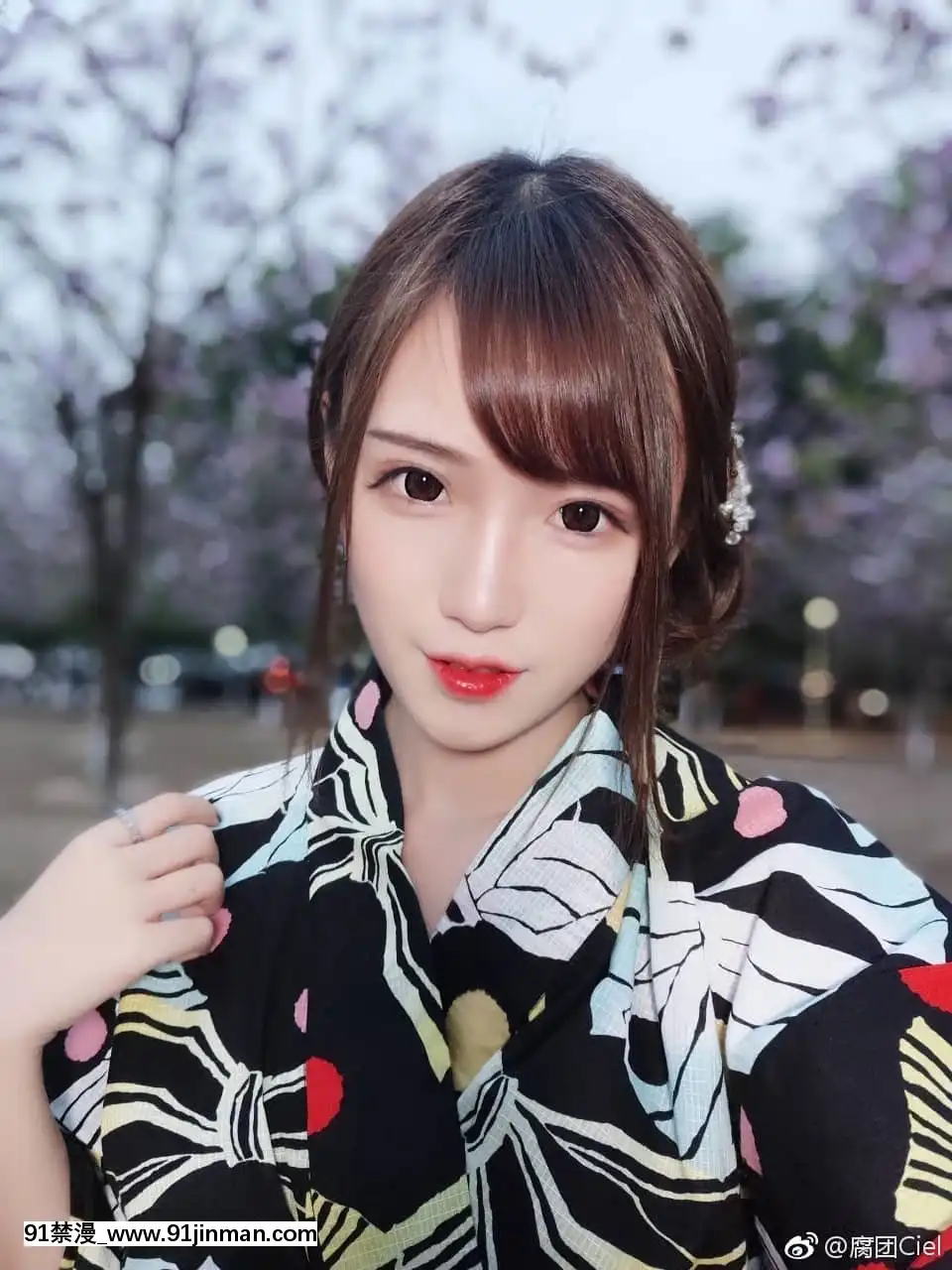 鬥魚二次元一姐腐團兒[出包王女 h漫]
