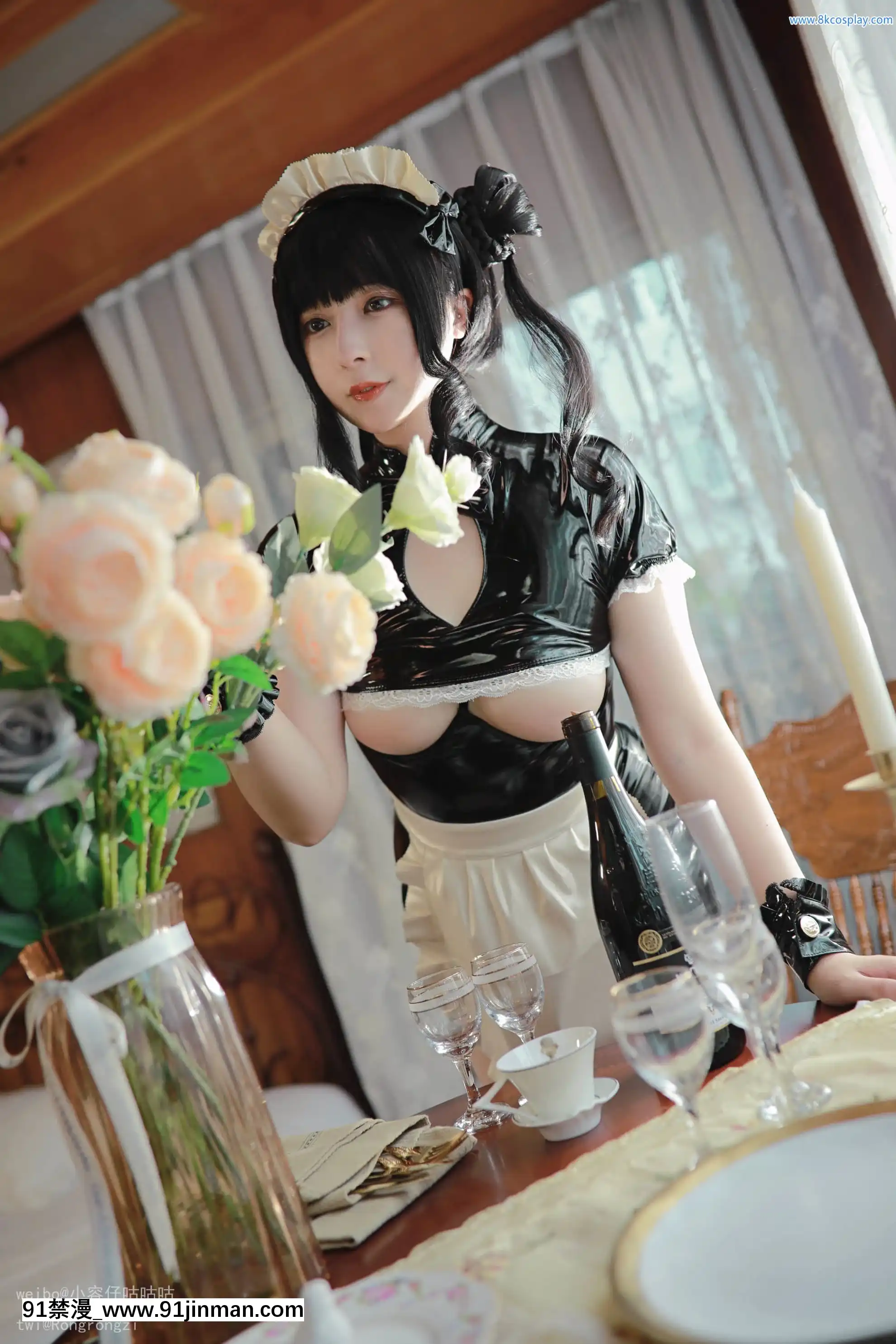 小容仔咕咕咕wNO.014南半球女僕LeatherMaid[h漫 乳頭內陷的母女鋼琴教師]