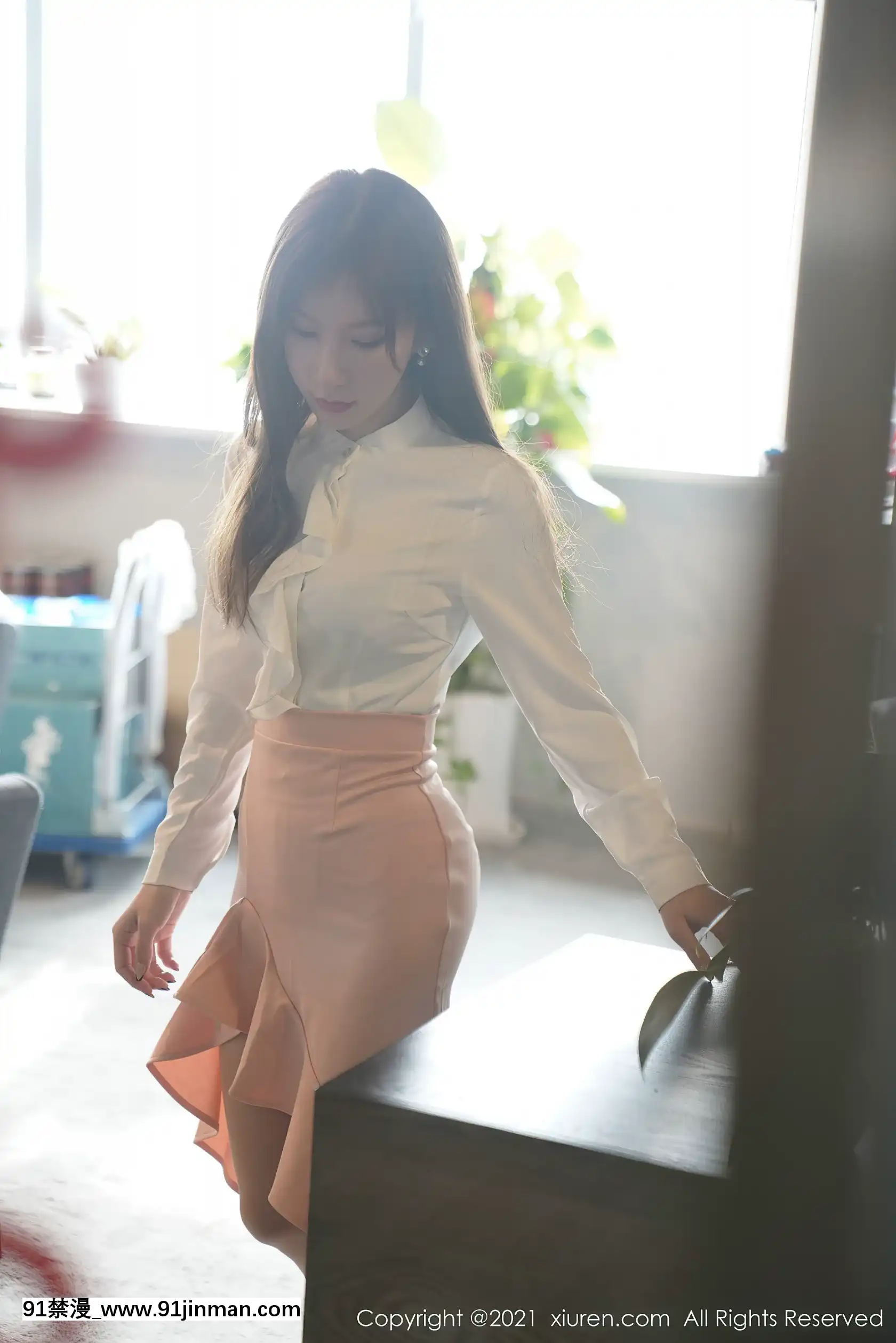 XIURENNo.3046-ZhouYuxi(周於希Sandy)[h漫 女性支配]