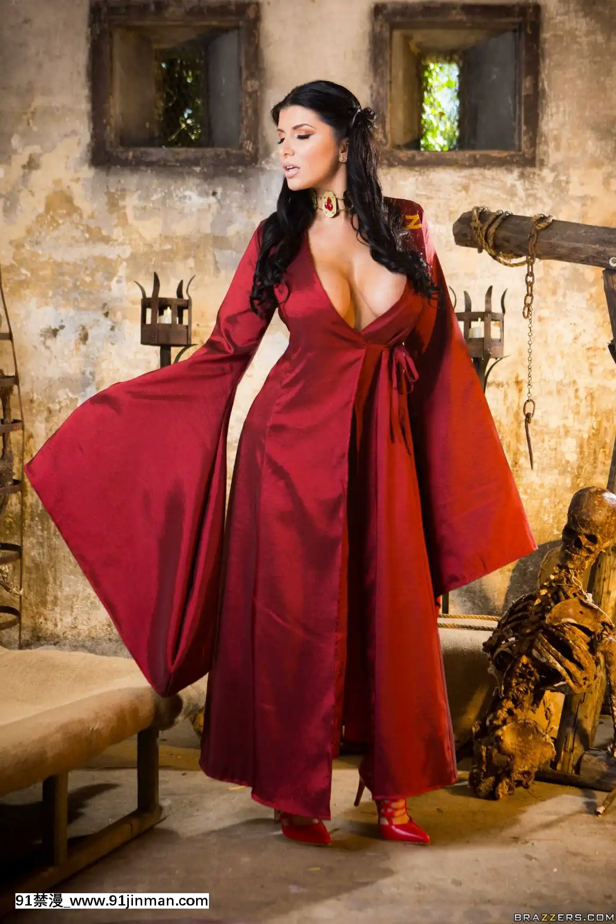 QueenOfThronesPart2(AXXXParody)[ne jesti posle 18h]