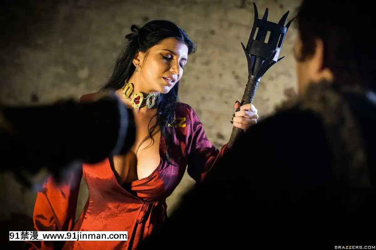 QueenOfThronesPart2(AXXXParody)[ne jesti posle 18h]